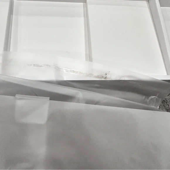 Apple White Magic Keyboard and Mouse Combo - Picture 4 of 8